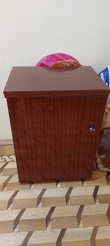 Aristonlar: Tikiş maşini.sovetdən qalma.işlək vəziyyətdə.ünvan.H,aslanov.m — 7