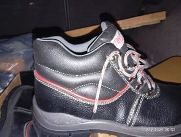 bot ayaqqabi: İş üçün təhlükəsizlik ayaqqabısı - Model: bağcıqlı, bileyə qədər - — 2