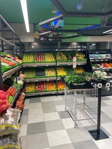 satış mağazaları: Nizami metrosuna yaxın böyük market ayi 4000azn icarəyə verilir — 4