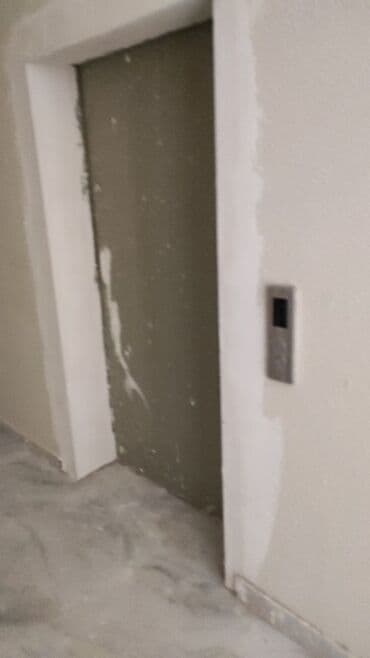 8 ci mikrorayon yeni tikili: 2 otaqlı, Yeni tikili, 100 kv. m — 2