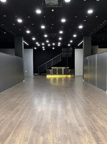 avto karavan: İcarəyə verilir obyekt 1800 m², Nəsimi r. Daha 7 şəklə bax Agentlik 1 — 3