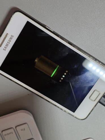 planşet 2ci əl: Samsung Galaxy S2 Plus, rəng - Ağ — 2