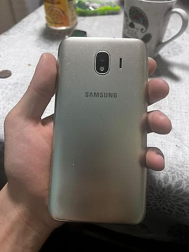 Samsung Galaxy J4 2018, 16 GB, rəng - Qızılı, İki sim kartlı — 2