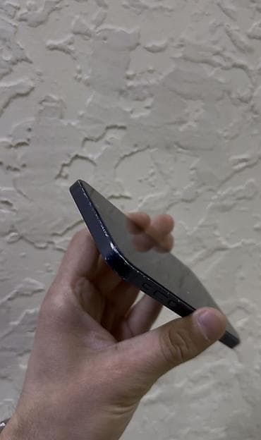 telefonl: IPhone 12, 64 GB, Göy, Simsiz şarj, Face ID — 4