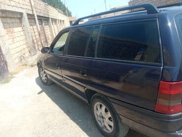 бампер на гольф 2: Opel Astra: 1.6 l | 1996 il 323069 km — 3