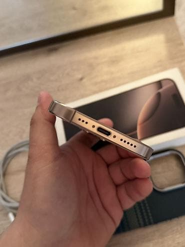 iphone telfon: IPhone 16 Pro, 128 GB — 9