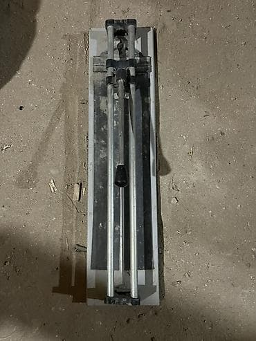 İşlənmiş Əl ilə çalışan Kafel kəsən stanok, Zəmanətsiz