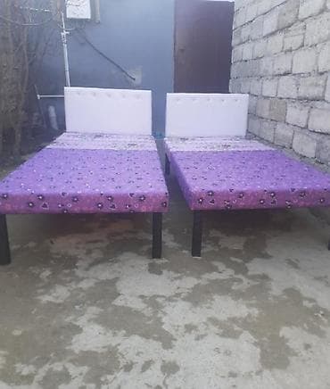 Kravat taza 
Hazırı var 
Çatdırılma münasib qiymata