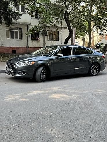 ford escort: Ford Mondeo (Fusion) sedan - Korpus: 4 qapılı sedan, tünd boz rəng - — 3