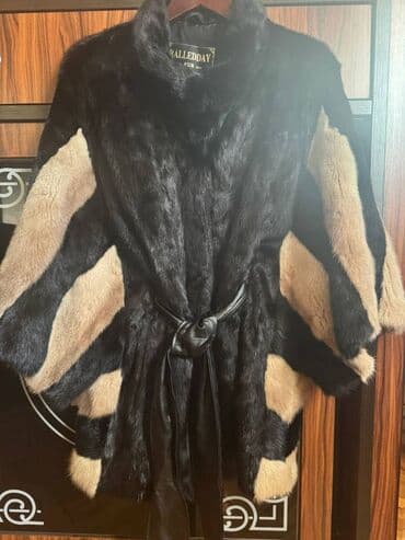 deri kutkalar: Kürk, Prada — 2