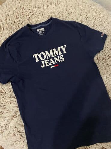 ağ qadın koftaları: Футболка Tommy Jeans — 1