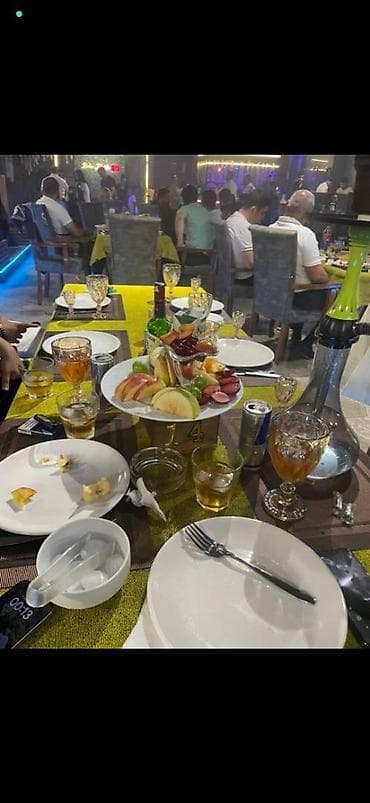 Ofisiant tələb olunur lalafo.az -da Ofisiant tələb olunur