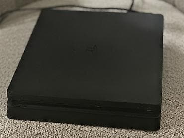 PlayStation 4 Slim (Jet Black) oyun konsolu praşıfka model - Model