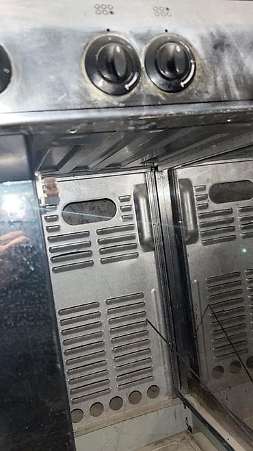 Кухонные плиты и варочные поверхности: Комбинированная плита Отдельностоящая, 4 конфорки — 3