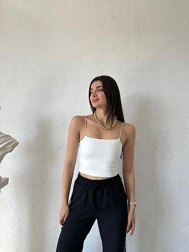 elfbar satisi: İpli krop. Çox az geyinilib. 6 manata satılır.(11 manata almışıq) — 2