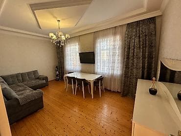 semkir bina az: Xırdalanda 2 mərtəbəli həyət evi - Plan: Aşağıda geniş giriş/qaraj — 2