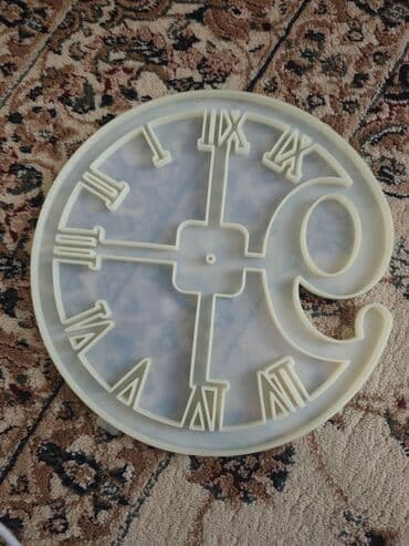 Əskinaslar: Epoksi/UV resin ilə əl işləri üçün geniş dəst Məzmun: - Böyük silikon — 8