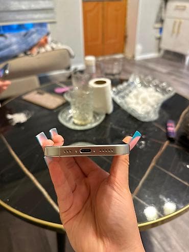 IPhone 16 Pro, 128 ГБ, White Titanium — 4
