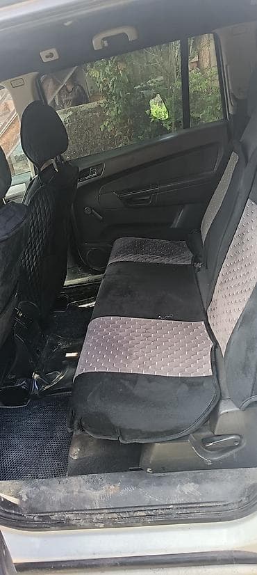 r14 diski teker: Opel Zafira: 1.9 l | 2007 il 334000 km Van/Minivan — 9