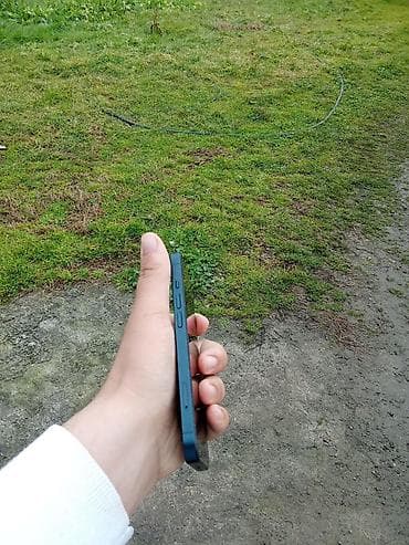 Video oyunlar və konsollar: IPhone 13, Qara, Face ID — 4