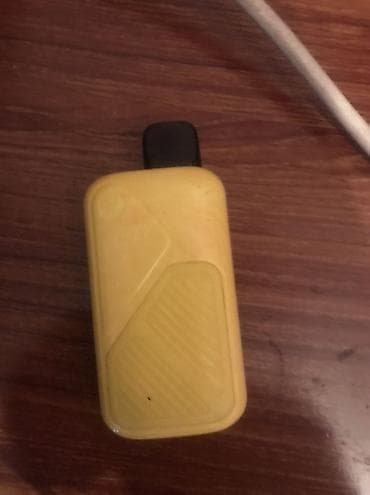 best plus: HQD Click Plus elektron siqaret (pod sistem) - Rəng: sarı gövdə, qara — 1