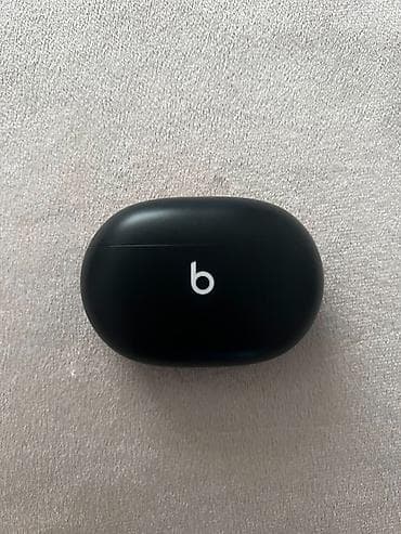 buds pro: Beats Studio Buds simsiz qulaqlıq - Rəng: qara - Kompakt, yumru — 2
