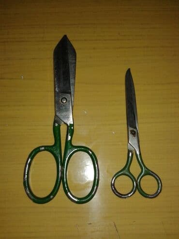 Ножницы(SSSR)портняжные 2 штуки за 5 azn длина 24 см и 17,5 см lalafo.az -da Ножницы(SSSR)портняжные 2 штуки за 5 azn длина 24 см и 17,5 см