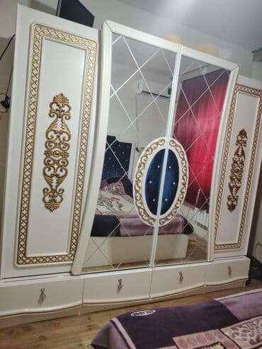 шкаф встроенный: Двуспальная кровать, Шкаф, Комод, Трюмо, Б/у — 2