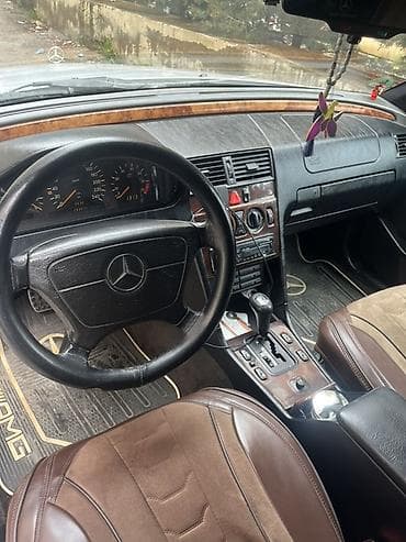 akumlyator alisi: Mercedes-Benz C-Class: 2.2 l | 1996 il Sedan — 6