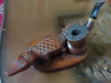 Antik stol ustu qelyan.qoz agaci. el işi.profile tiklayib diger lalafo.az -da Antik stol ustu qelyan.qoz agaci. el işi.profile tiklayib diger