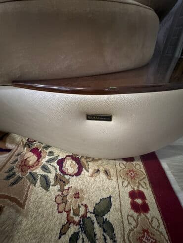 cay evi ucun divan islenmis: Künc divan, İşlənmiş, Açılmayan, Bazasız, Vеlur parça, Çatdırılma yoxdur — 4