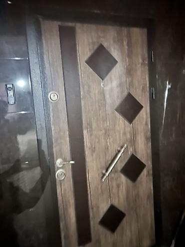 Metallik giriş qapısı – ağac teksturalı, modern dizayn Qalin teze — 1