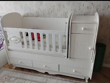 Oğlan və qız üçün, Dördbucaq, Beşik, Yellənmə mexanizmsiz