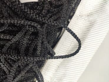 i̇dman aləti: Valeybol toru. Metrolara və şəhərdaxili çatdırılma var — 8