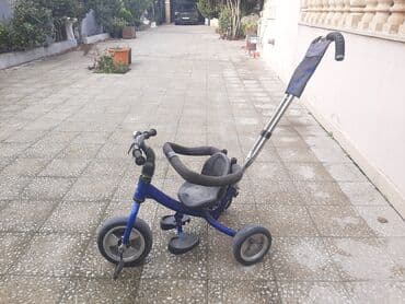 Uşaq üçtəkərli velosipedi - Rəng: mavi - Ön iki təkər və arxa təkərli