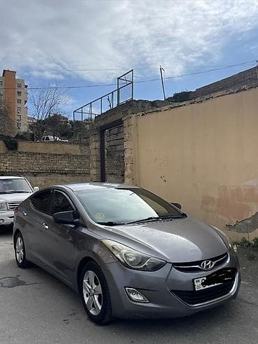 Avtomobil satışı: Hyundai Elantra: 1.8 l | 2011 il Sedan — 2