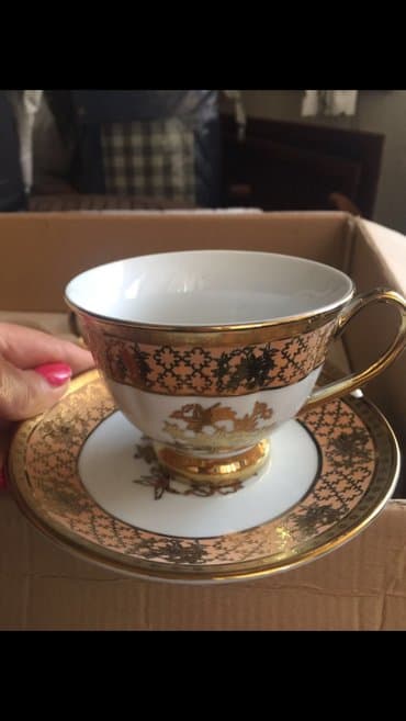 1 kq tort nece neferlikdir: Cayni servis tezedi. 6 eded bowqab 1 tort qabi. Pesok qabi cawkka — 4