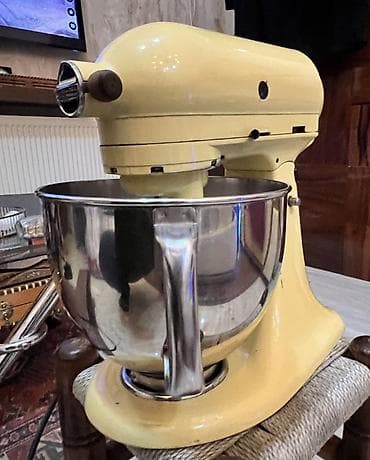 ucuz manitor: KitchenAid Artisan Mikser (ABŞ istehsalı) – 350 AZN Şəxsi istifadəmdə — 3