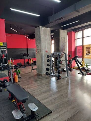 sumqayitda arenda obyekt: 28 may metrosunun yaxınlığında 365kv m sahəsi olan idman zalı obyekt — 11