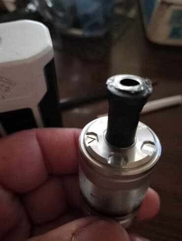 elektron sigaretler: Elektron qəlyan . Nasazdı. 6 cı şəkildə batareya arası sarı çərayan — 9