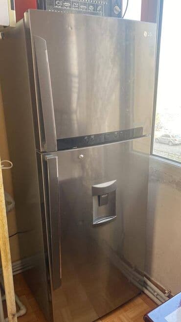 razində kirayə evlər 2024: Neftçilər metrosu yaxınlığı,220 nömrəli məktəb yaxınlığında 2 — 6