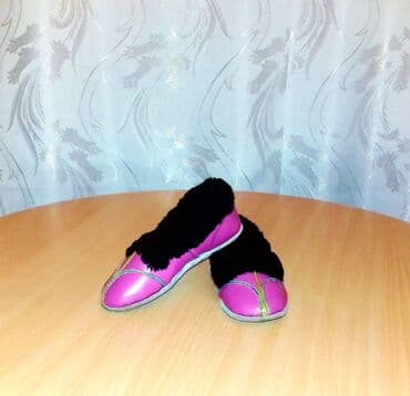 Çəkələk. Uşaq çəkələkləri. Təbii dəri. Ölçüsü 20-21. Детские тапочки lalafo.az -da Çəkələk. Uşaq çəkələkləri. Təbii dəri. Ölçüsü 20-21. Детские тапочки