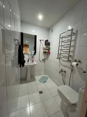 füzuli rayonu: TƏCİLİ SATILIR. Yasamal rayonu, Füzuli küçəsi, 5 mərtəbəli binanın — 2