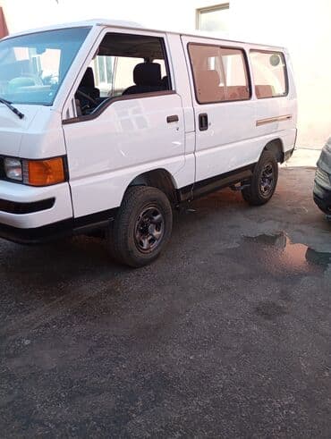 şlanqların satışı: Microcar : 2.5 l | Van/Minivan — 1