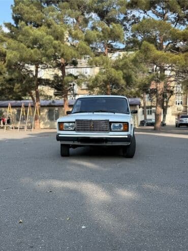 vaz 08: Maşın çox təcili satılır mator most karopqa heçbir prablemi yoxdu real — 1