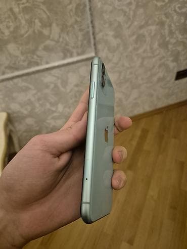 apple 13 pro max: IPhone 11, Yaşıl, Face ID — 3