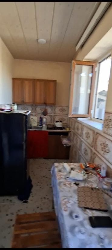60 kv. m, 2 otaqlı, İnternet, Telefon, Qaz — 9