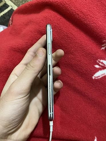 iphone 8 plus satilir: IPhone X, 256 GB, Face ID — 8