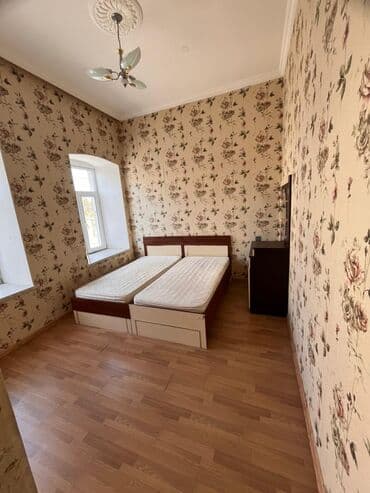 əhmədlidə satılan evlər: Mərdəkanda Herdər məscidinin yaninda otaqlı sənəd kupça 2 mertebeli — 6