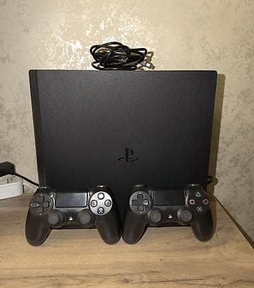 playstation 4 pro oyunları: PS4 Pro (PlayStation 4 Pro) – orijinal sistem. Daxildir: - 2 ədəd — 1